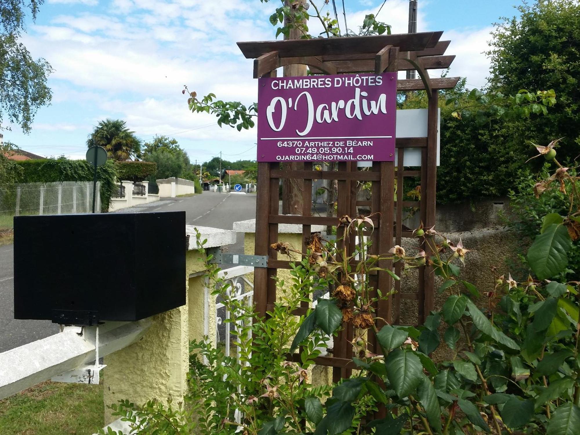 O'Jardin Bed & Breakfast Arthez-de-Bearn Eksteriør bilde